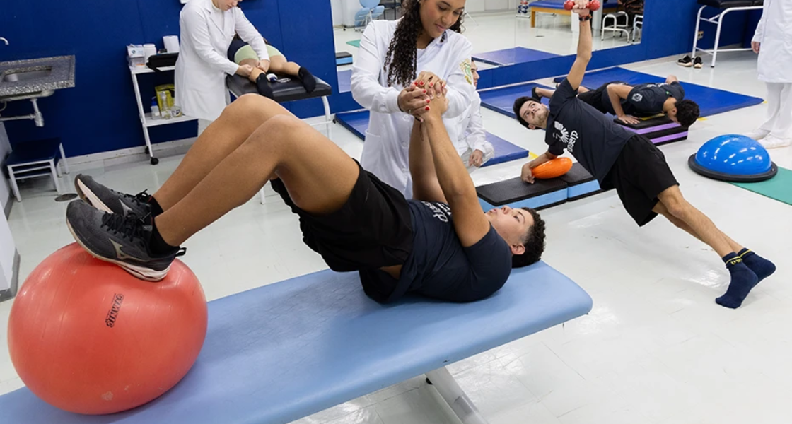 Laboratório com exercícios